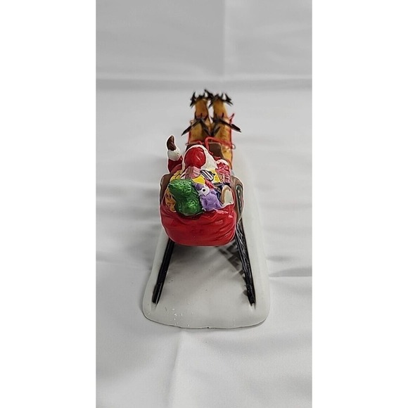 Lemax Village Collection #53157 1995 Porcelain Santa Sleigh Bound - Picture 9 of 10